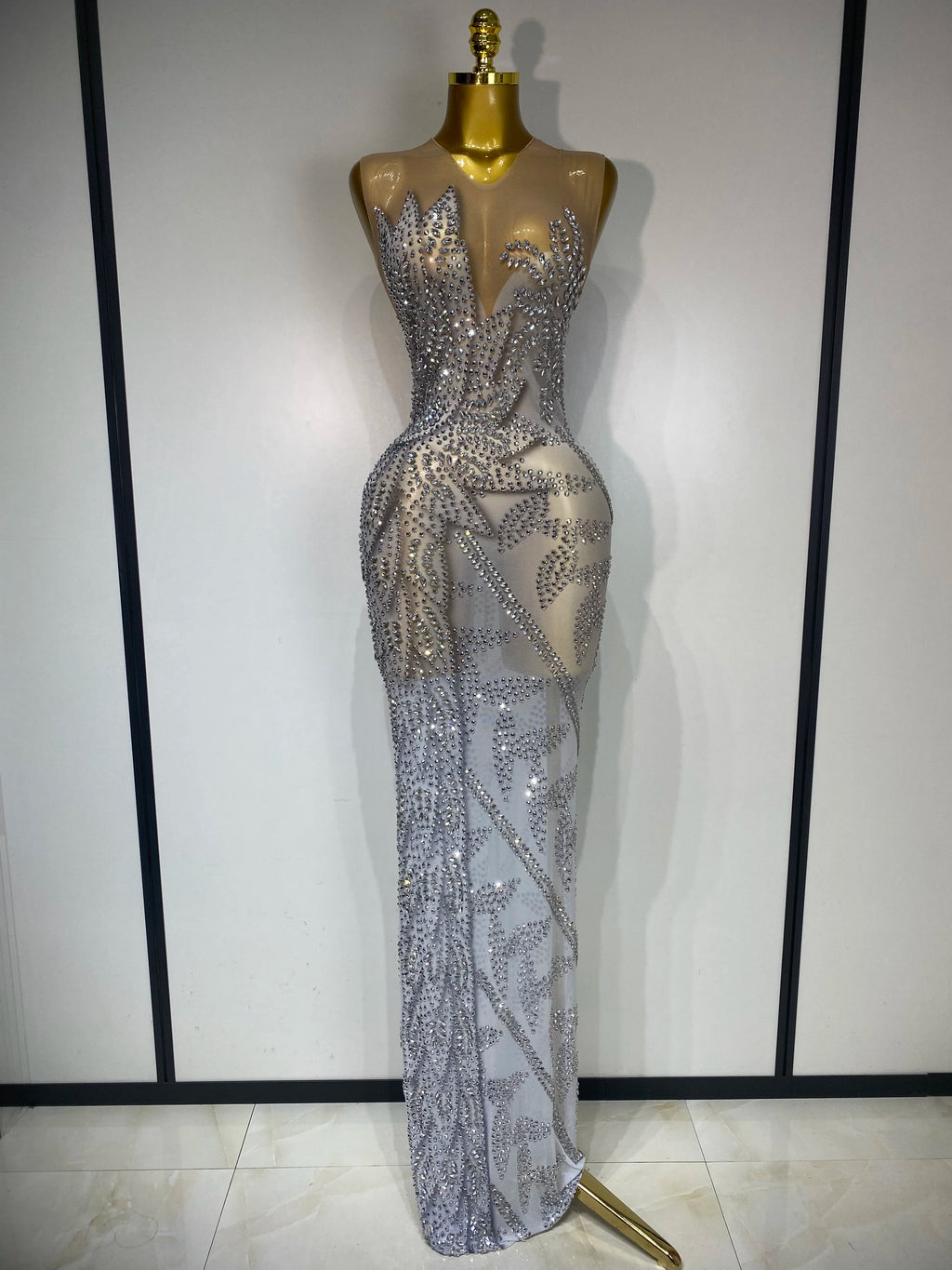 Luxury Rhinestone Sleeveless Silver Long Dress Women Sexy Mesh See Through Evening Prom Birthday Photo Shoot Singer Stage Outfit